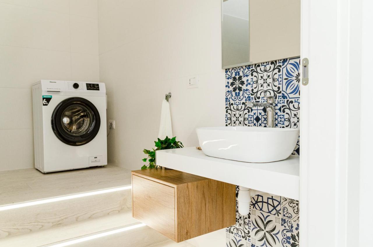 Spa & Relax Aesthetic Apartment 50M Dal Mare Monopoli Exteriér fotografie
