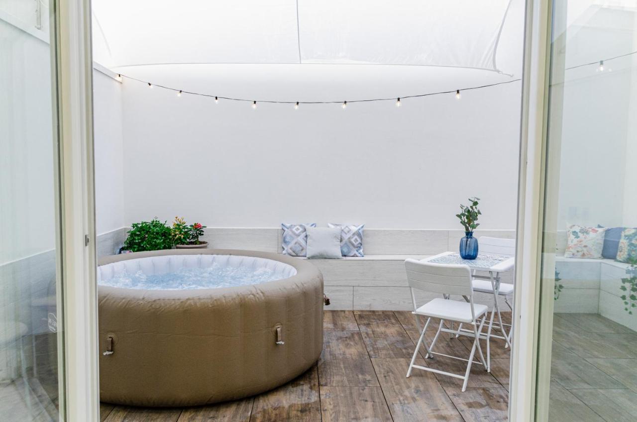 Spa & Relax Aesthetic Apartment 50M Dal Mare Monopoli Exteriér fotografie