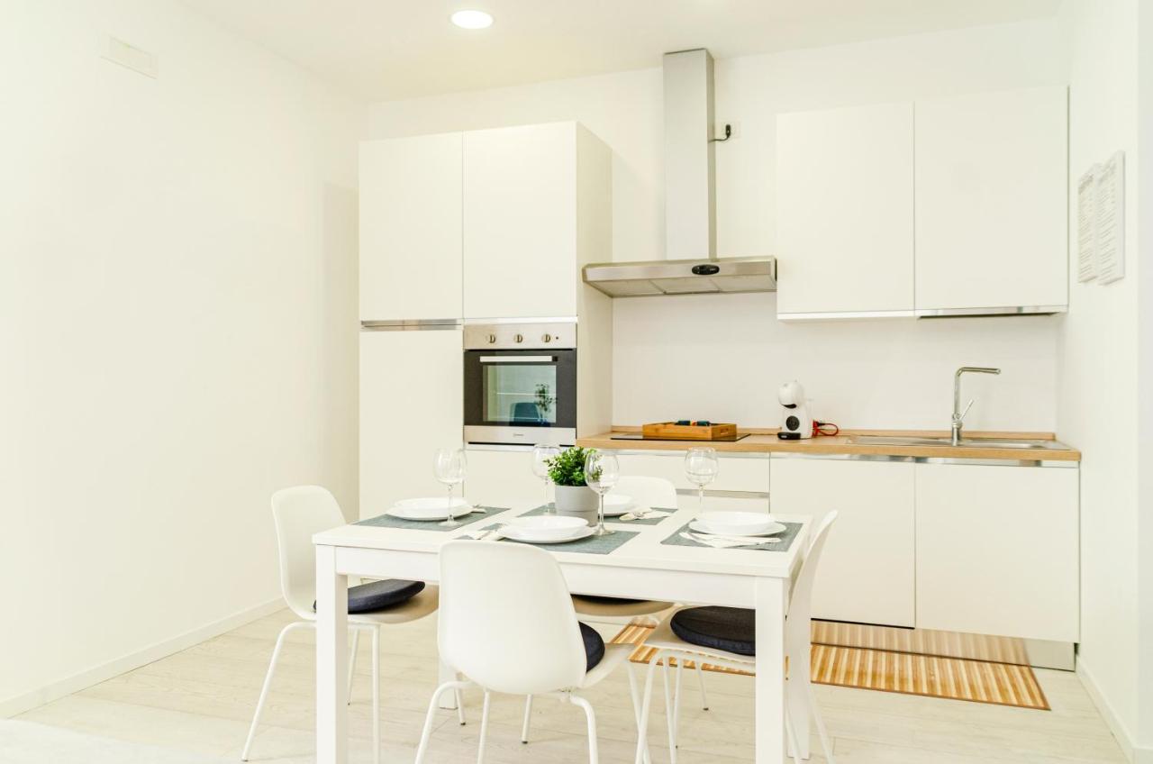 Spa & Relax Aesthetic Apartment 50M Dal Mare Monopoli Exteriér fotografie