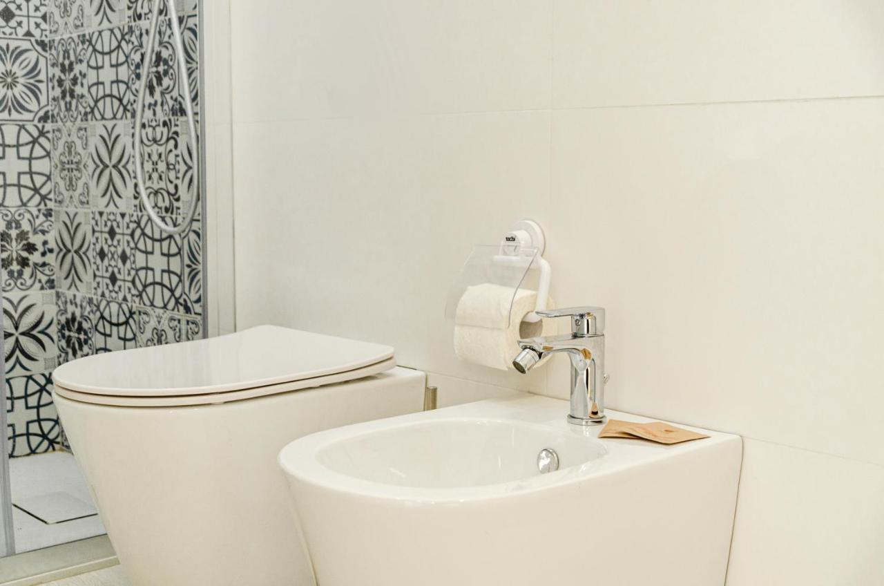 Spa & Relax Aesthetic Apartment 50M Dal Mare Monopoli Exteriér fotografie